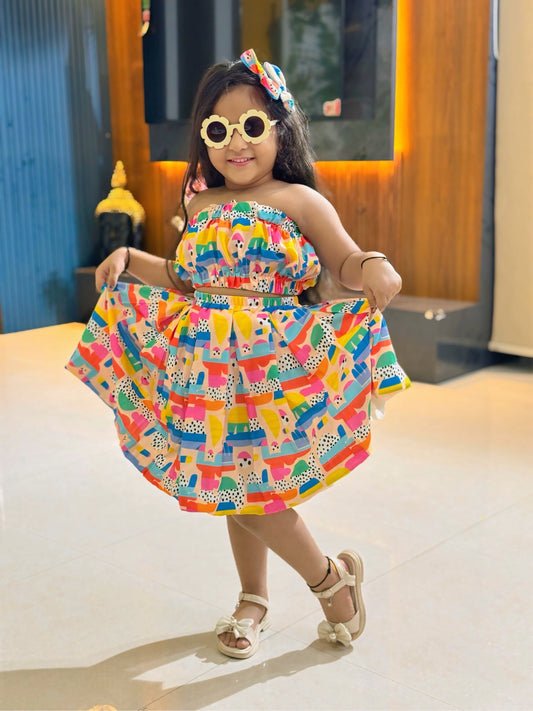 Custom design by Online Darzi