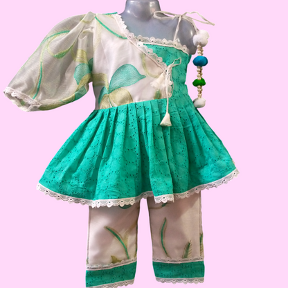 Custom design by Online Darzi